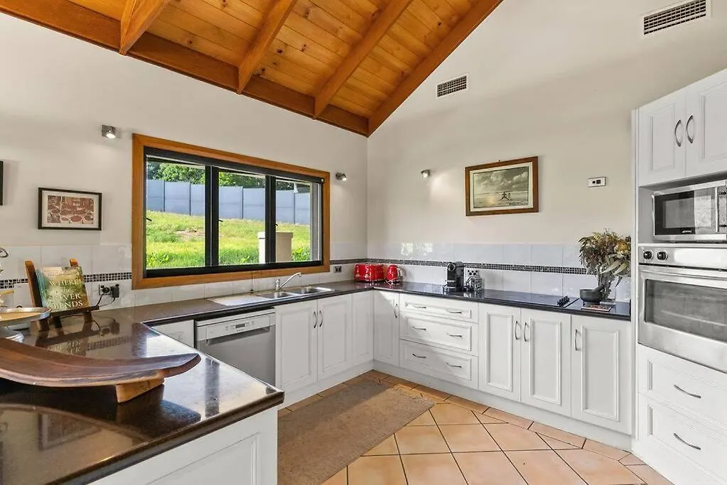 Ocean Breeze Villa Lennox Head Holiday home